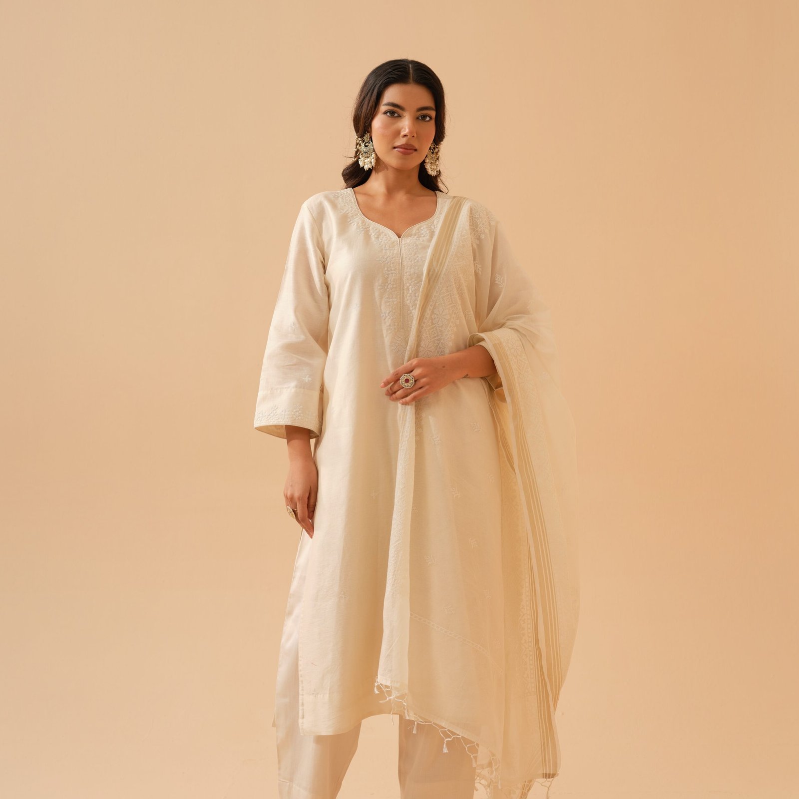 Chandini - Off White Chanderi kurta Set